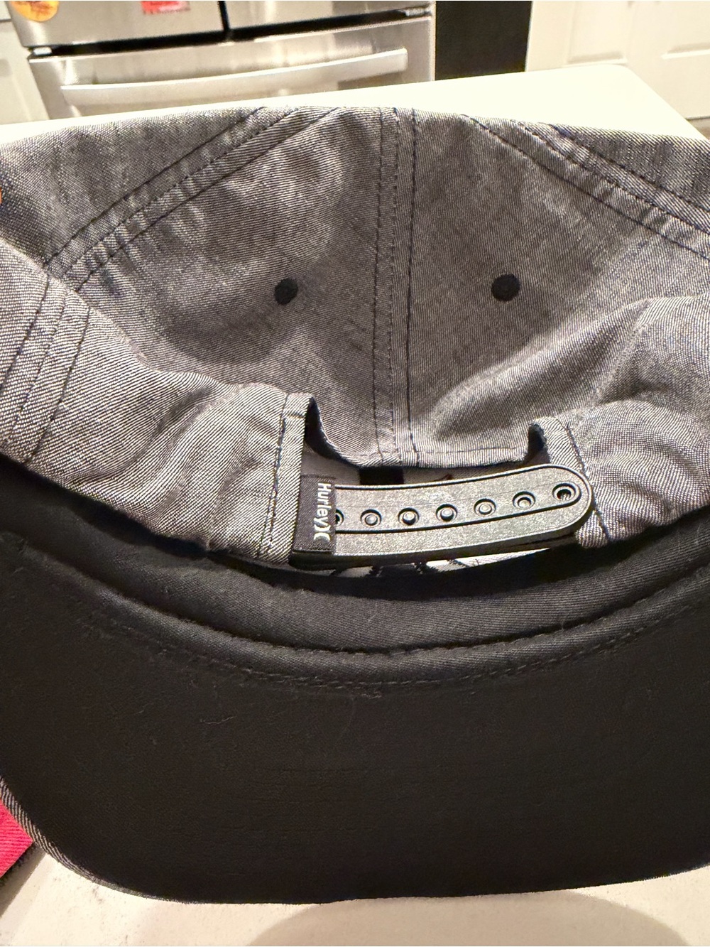 Hurley Hat Bundle - Picture 5 of 5